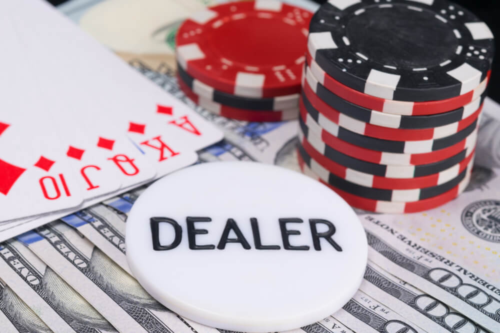 Video Poker vs Live Dealer Poker